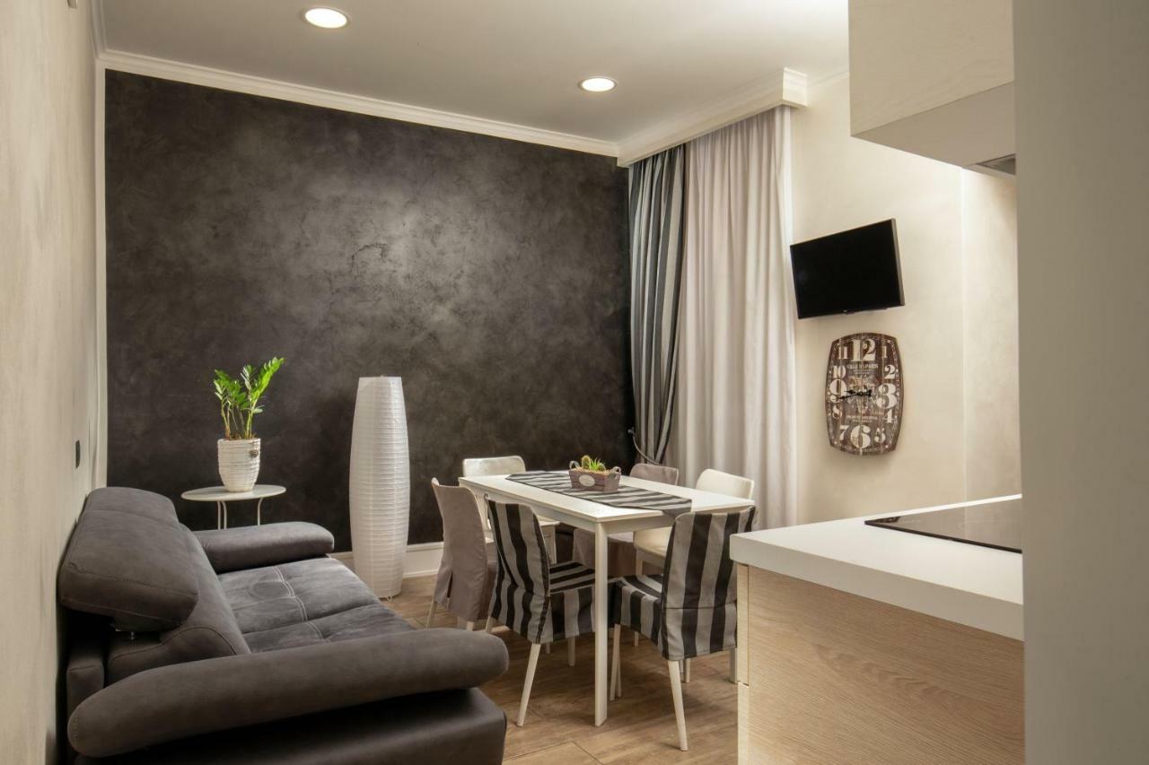 I Fiumi Di Navona Hotel Rome Exterior photo